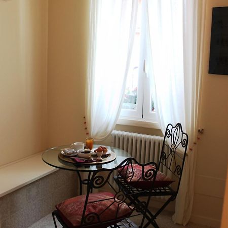 Abracadabra Tortona Bed and Breakfast Milaan Buitenkant foto